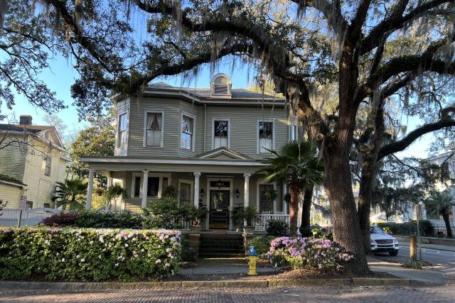 The Starland Inn