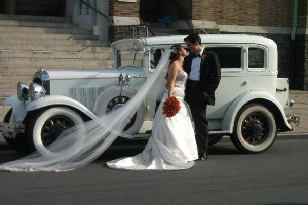 Antique cars for weddings