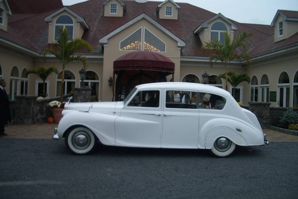 Vintage wedding carAntique ReoChrysler Limo