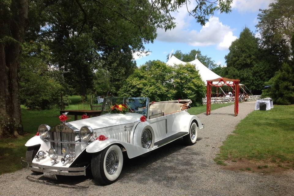 Vintage convertibleVintage Rolls Royce