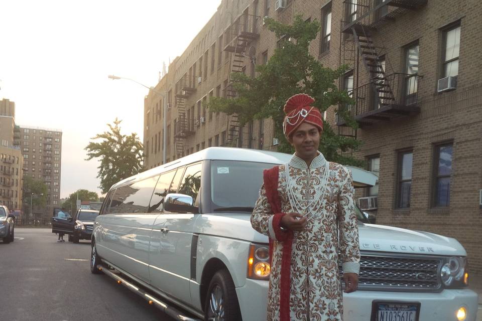 Range Rover Limo Indian Wedding