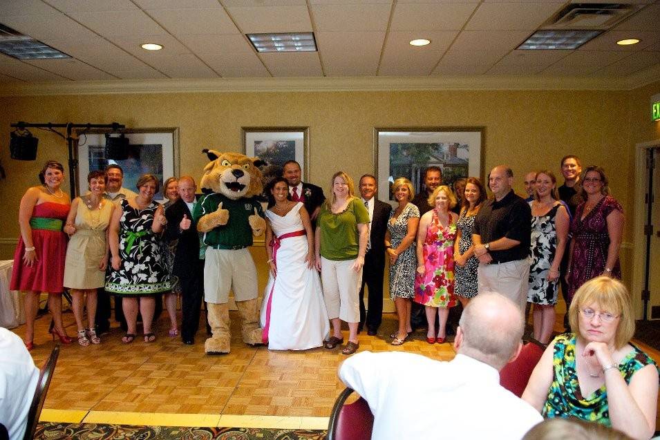 Couple with the wedding attendants