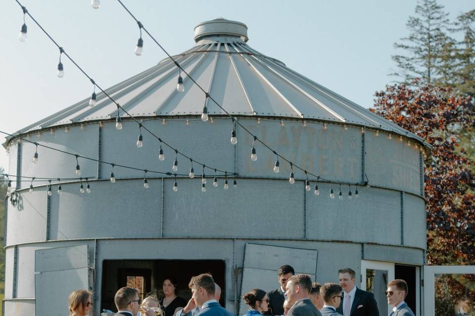 Silo/Bar
