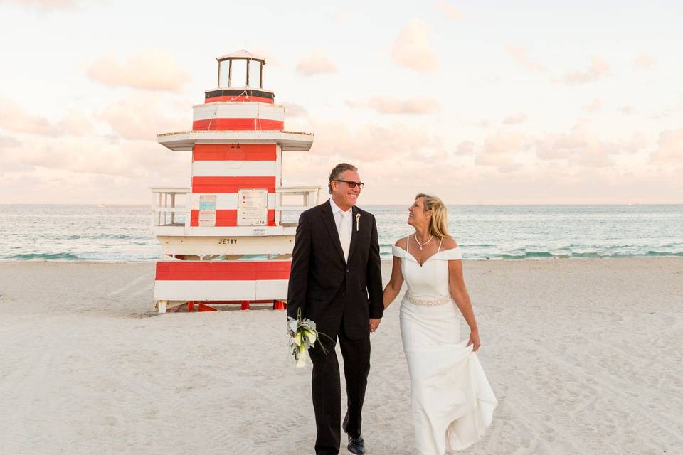 Small Photo Book – Best Miami Weddings