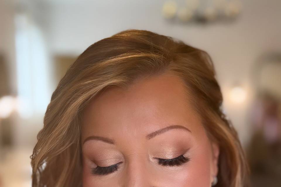 Neutral glam