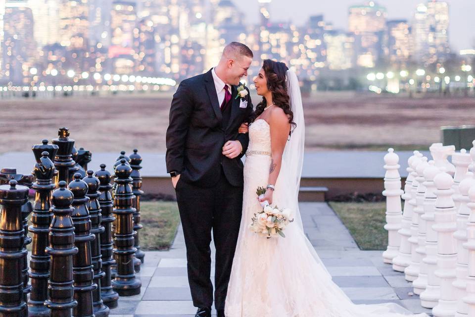 Newlyweds and the City lights