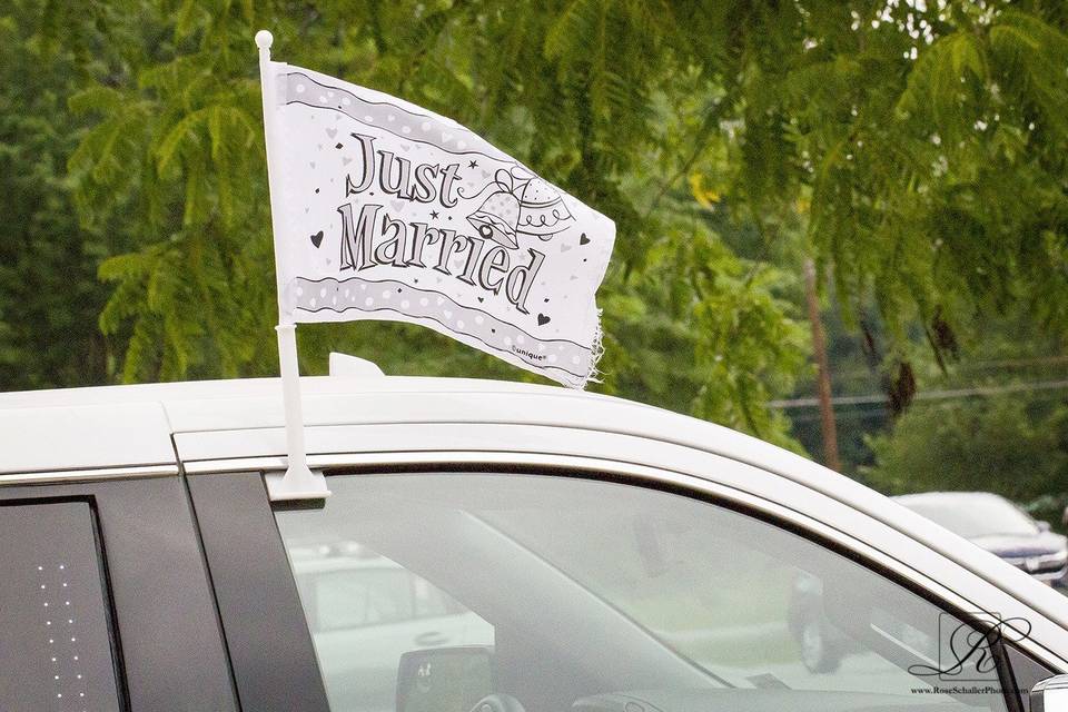 Just married flag