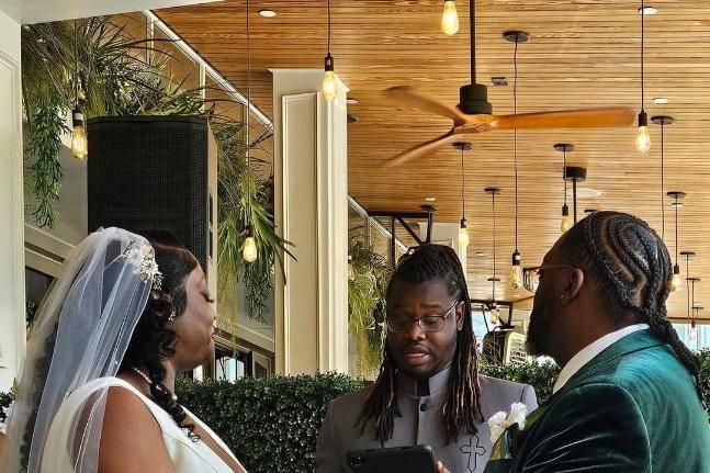 Amazing Wedding & Couple