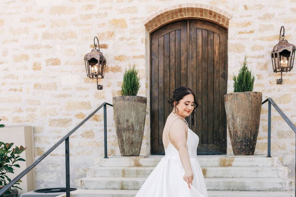 A moment for the dress!