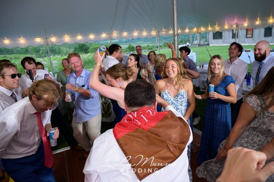 EPIC Lakeville Wedding