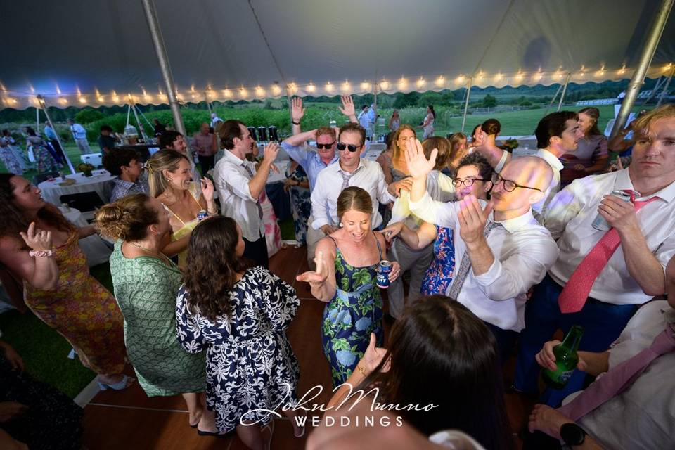 EPIC Lakeville Wedding