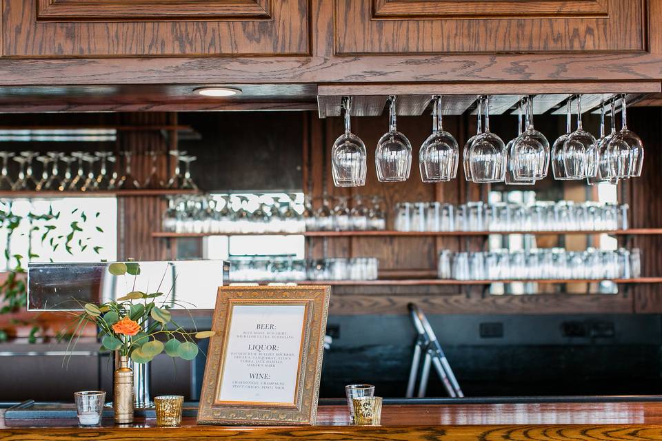 Bar and Glassware