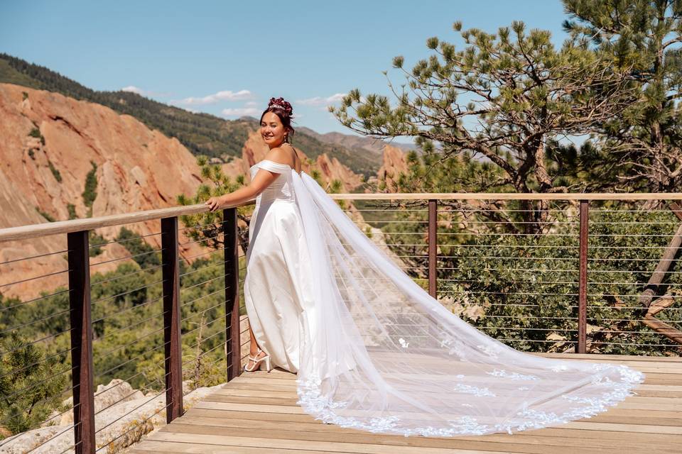 roxborough-state-park-wedding-lyons-overlook-crystal-lake-littleton-12.jpg