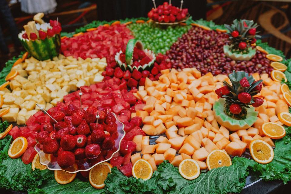 Luxury Fruit Table Details