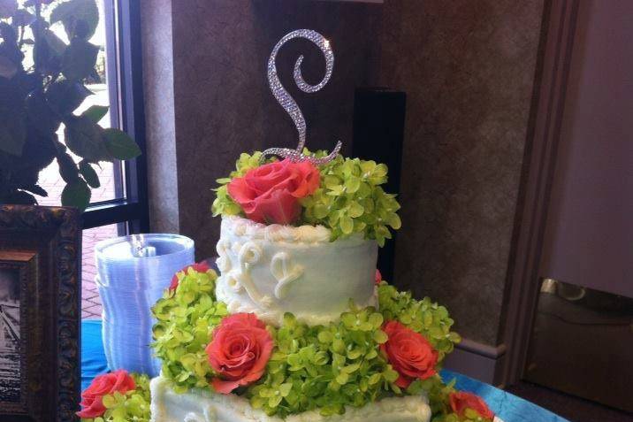 Bride's Table/Wedding Cake