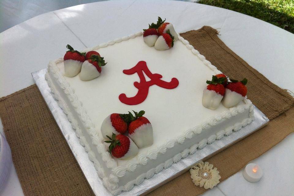 Groom's Table. Fresh Strawberry Cake with Buttercream Frosting