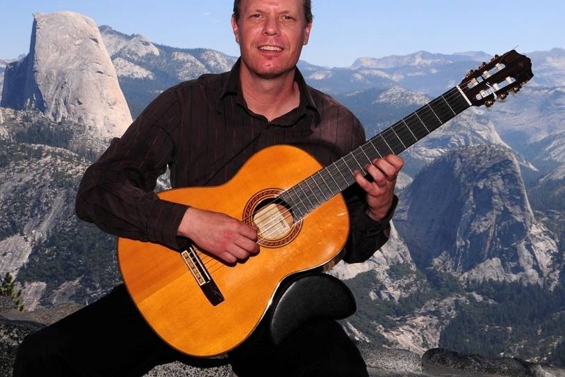 Greg Williams - Classical Guitar