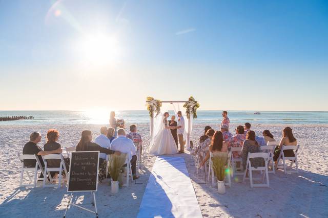 The 10 Best Wedding Planners in Tampa - WeddingWire