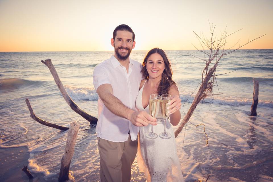 Sunset wedding in Florida