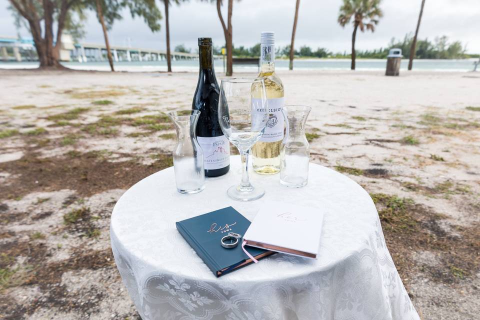 Beach wedding in Florida