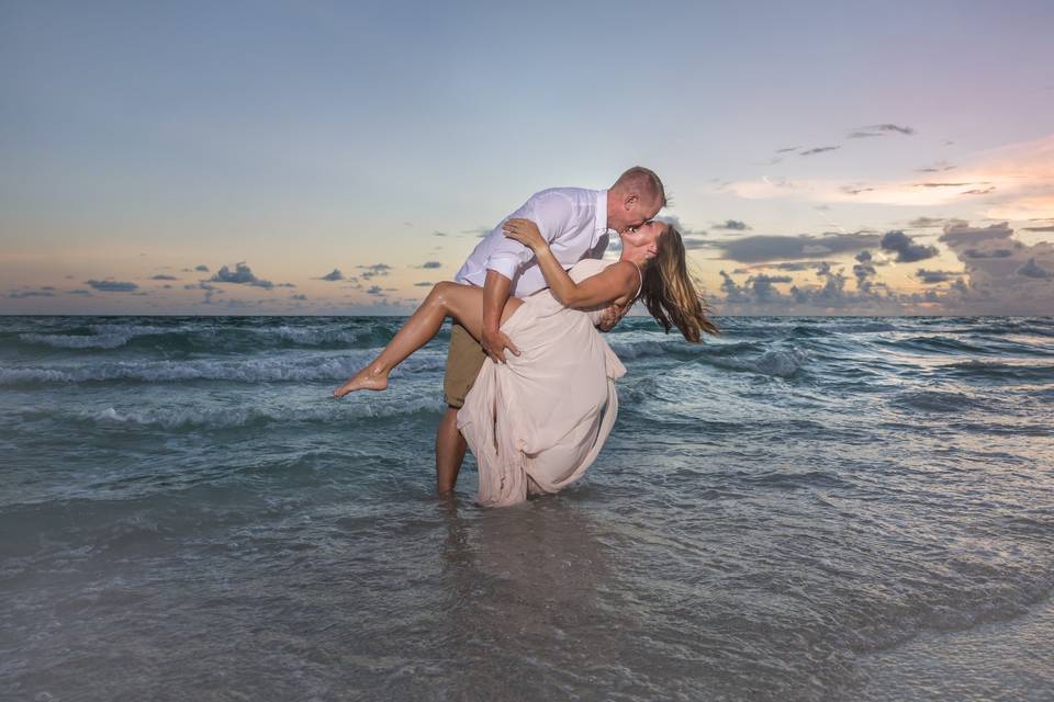 Beach wedding in Florida