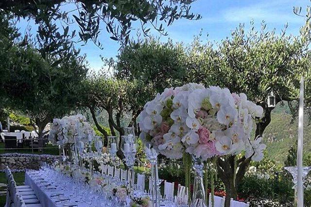 Weddings In Belmond Hotel Caruso - Mr and Mrs Wedding in Italy