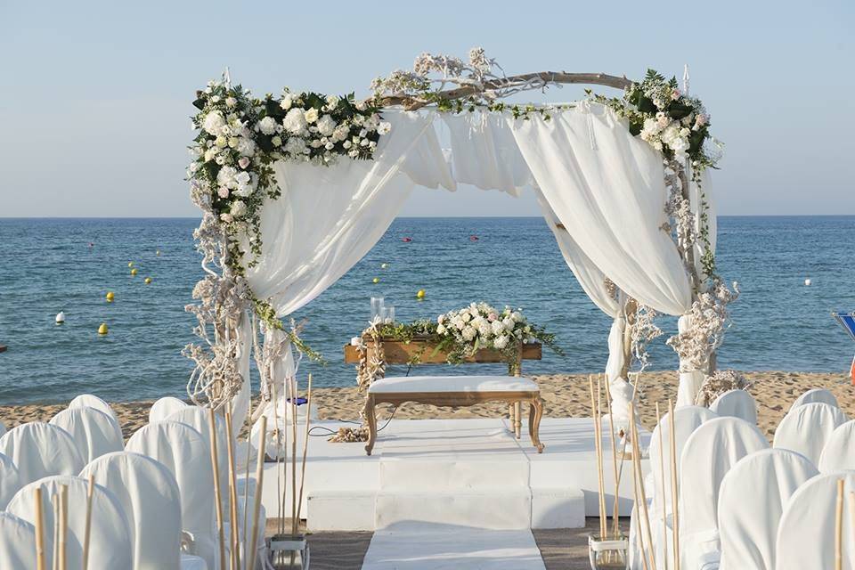 Beach wedding Puglia