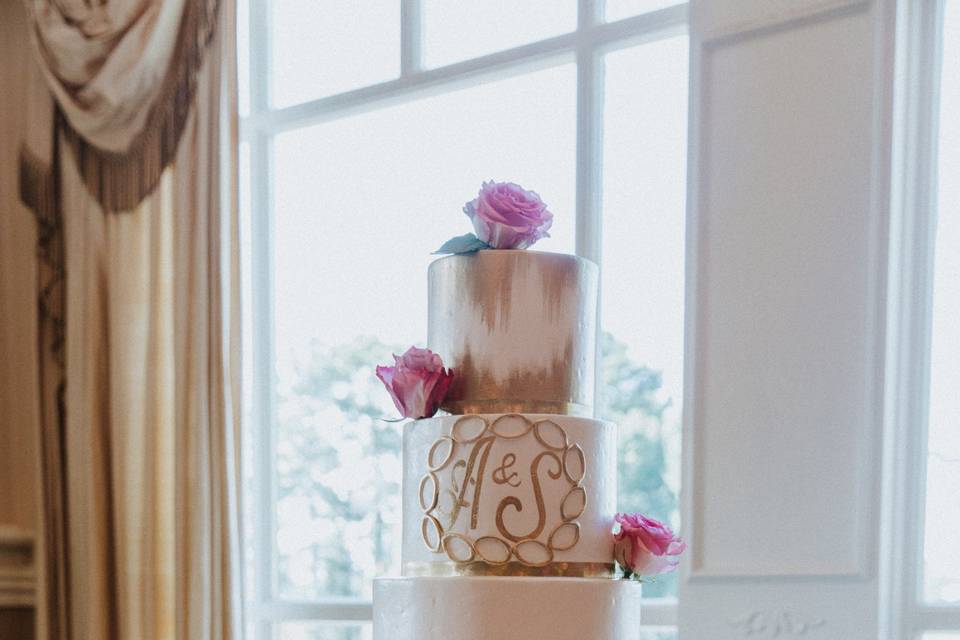 Black wedding cake with gold