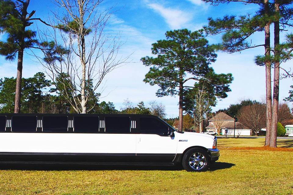 AAA A Extreme Limousine Service
