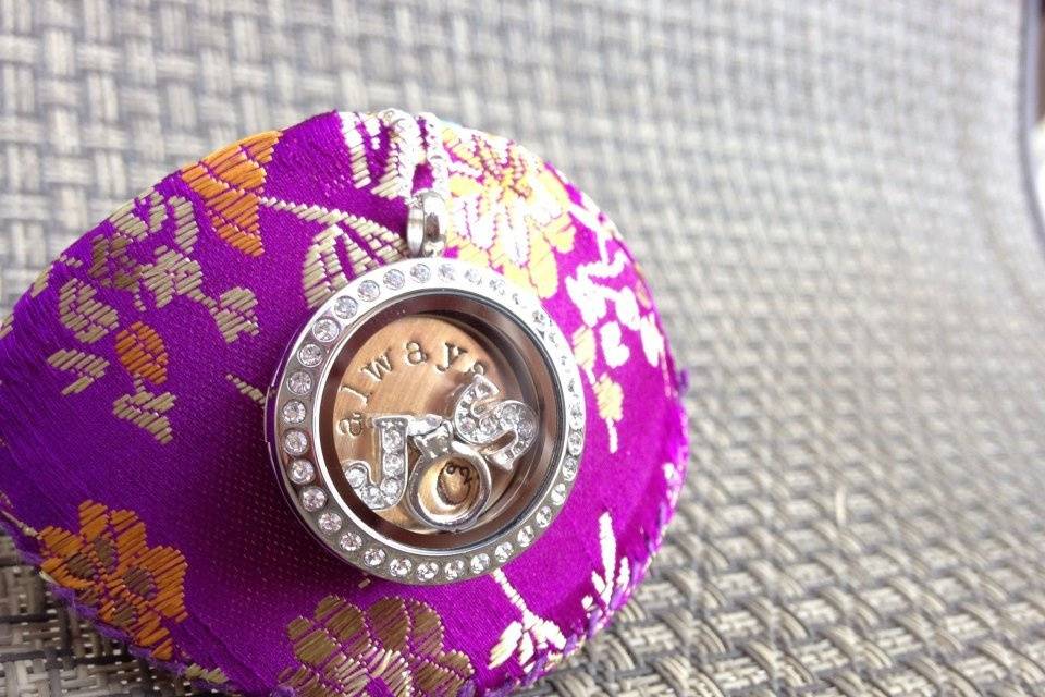 Origami Owl- Lindsay Bessey, Independent Designer