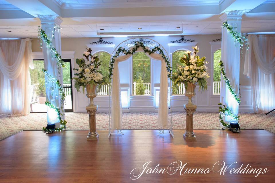 Wedding arch