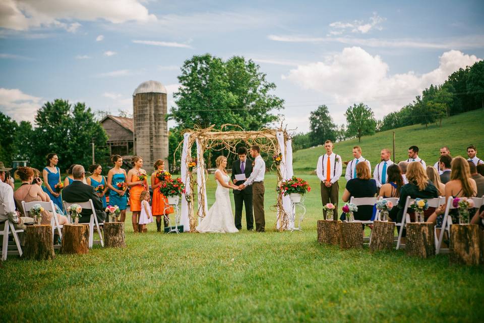 Outdoor ceremonies for up to 150