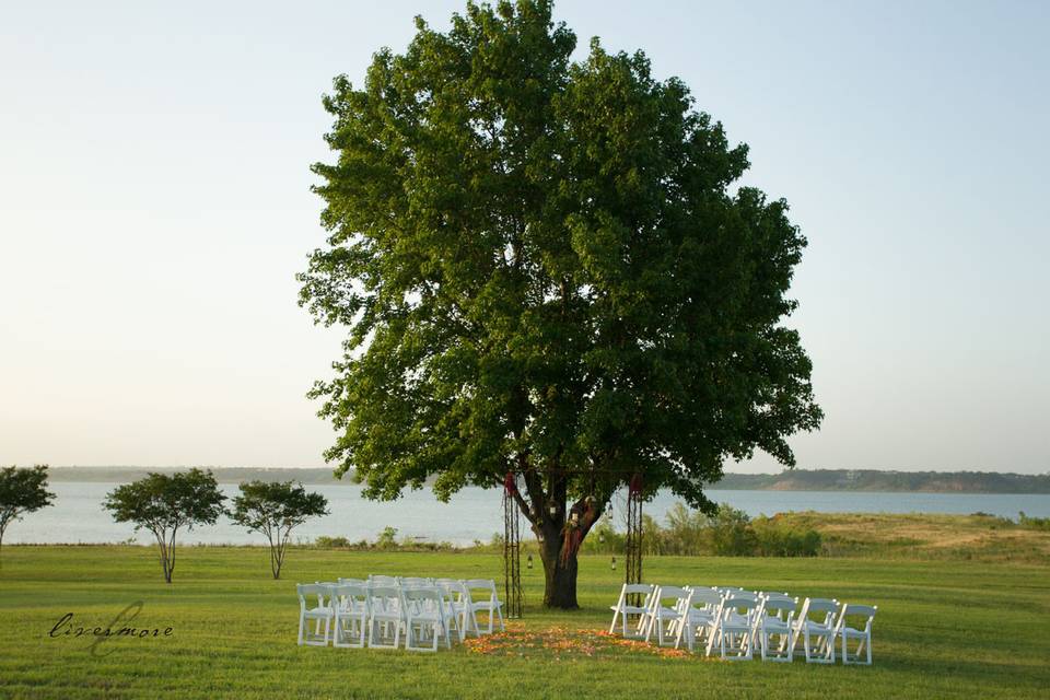 Paradise Cove at Lake Grapevine