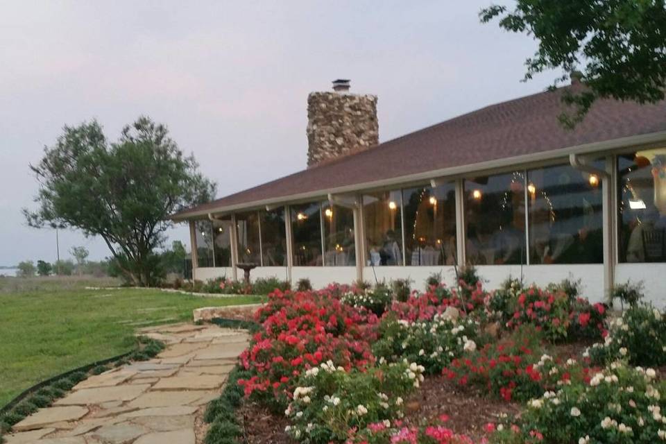 Paradise Cove at Lake Grapevine