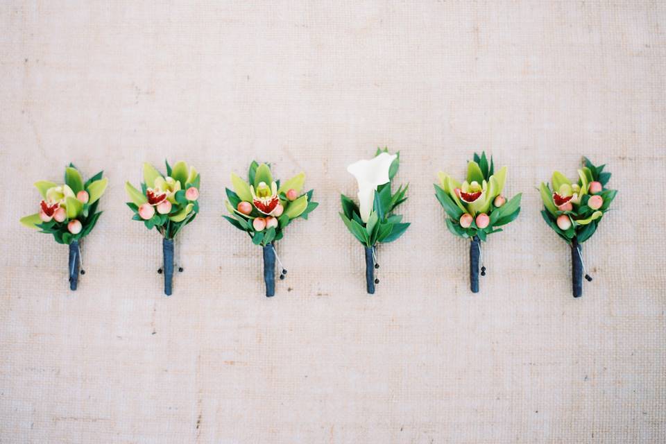 Orchid and Calla Boutonnieres | Photo courtesy of Kristin La Voie Photography