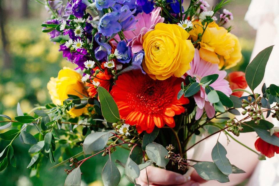 Colorful Bridal Bouquet | Photo courtesy of Seattle Wedding Photographer Liz Lui