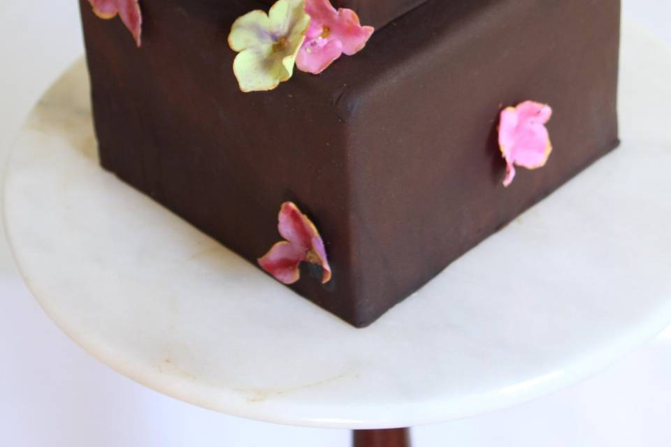 Chocolate Cake Sugar Hydrangea