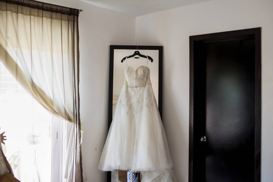 Wedding dress