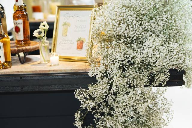 Sculptural Floral Design