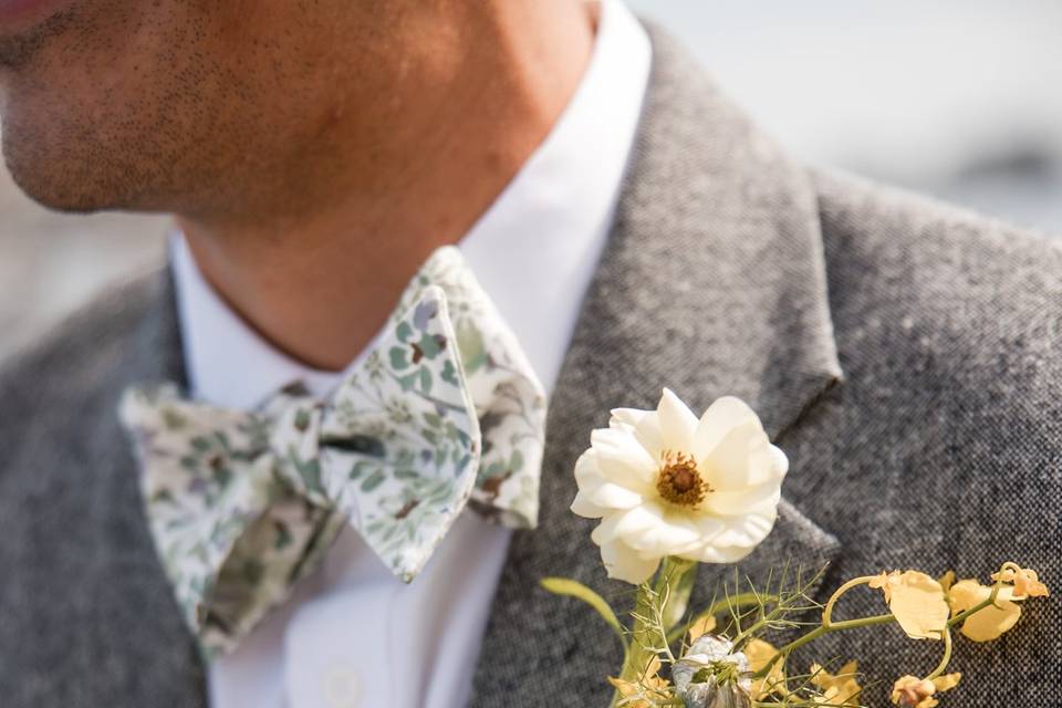 Modern Orchid Boutonniere