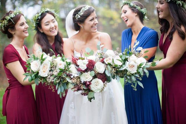 Bouquets of the bridal party