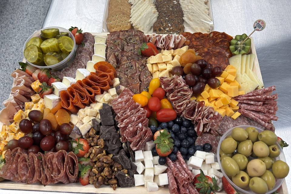Lg meat and cheese with cracker box.jpeg