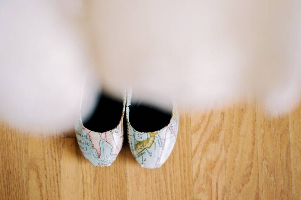 Pretty shoes | Photo by JOPHOTO