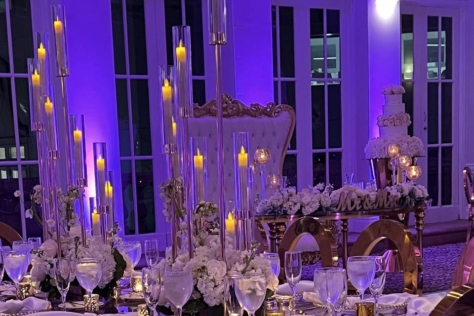 Elegant table arrangements