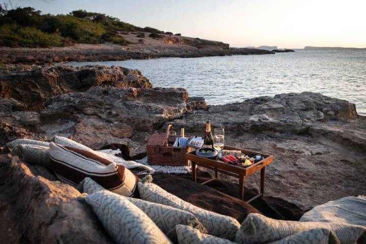 OKU, Ibiza