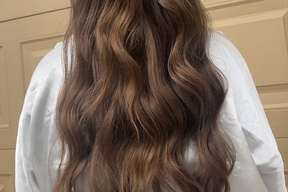 Romantic half up style