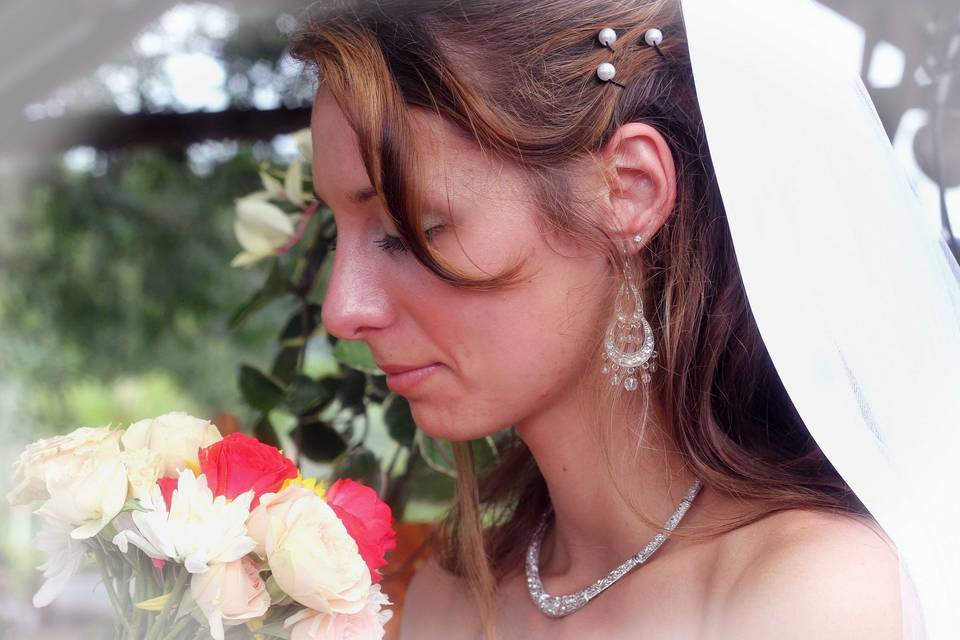 Samantha - what a beautiful bride.