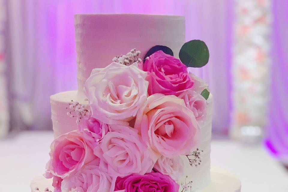 La Bon Bake Shoppes | Wedding Cakes - The Knot
