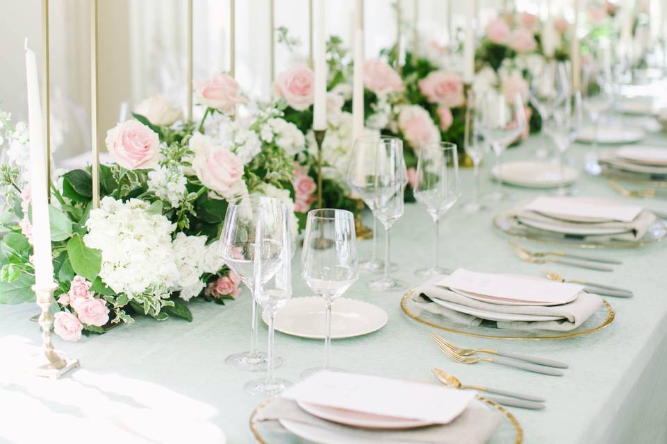 Lush Head Table