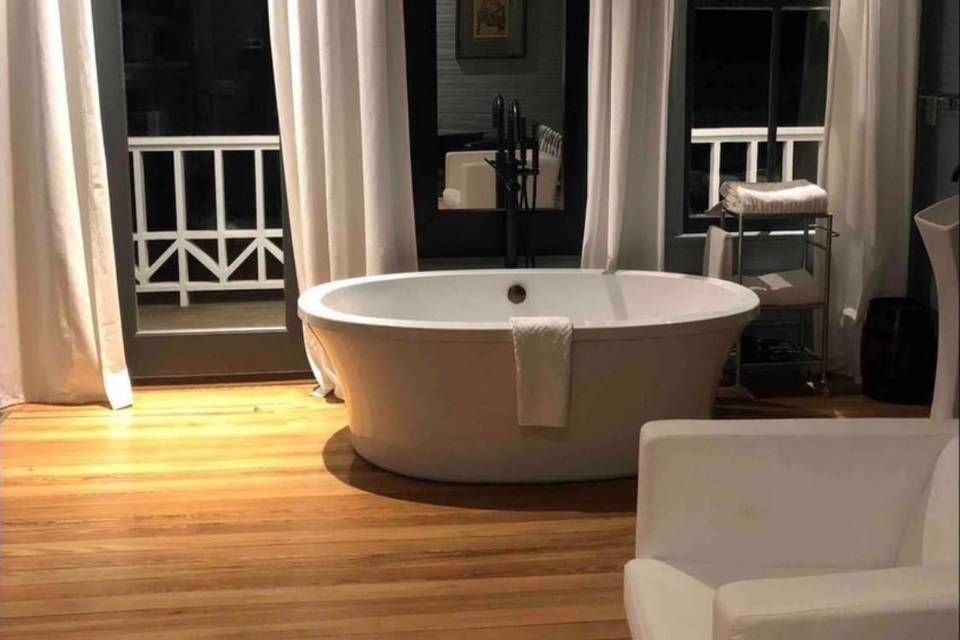 Auburn B&B at Shoofly Farm